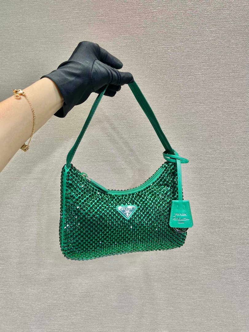 65325b24a6d91.jpg Replica Prada 1NE515 Satin mini-bag with artificial crystals Jade green - 图片 1