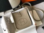 Replica Hermes Evelyne Bag Hermes Mini Crossbody Bag 20403 Silver Buckle Kakhi - 图片 2