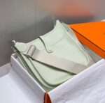 Replica Hermes H083435 Evelyne III 29 Shoulder Bag Silver Hardware Light Green - 图片 2