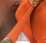 Replica Hermes H073428 Lindy Bag 26 30 H231946 - 图片 4