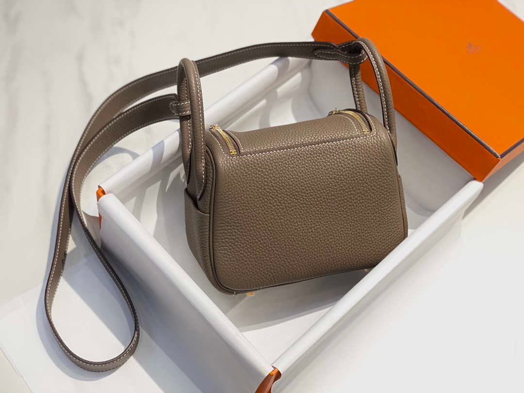 65327b6186d25.jpg Replica Hermes H079086 Lindy Mini Bag 19cm H231936 - 图片 1