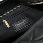 CHANEL Medallion Tote Bag - 图片 7