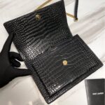 SUNSET MEDIUM CHAIN BAG IN CROCODILE-EMBOSSED SHINY LEATHER - 图片 7