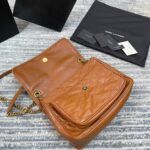 SAINT LAURENT NIKI MEDIUM IN CRINKLED VINTAGE LEATHER - 图片 7