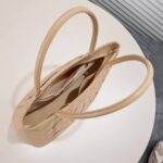 CHANEL Medallion Tote Bag - 图片 8