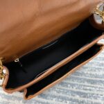 SAINT LAURENT NIKI MEDIUM IN CRINKLED VINTAGE LEATHER - 图片 8