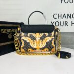 FENDI Fendace La Medusa Crossbody bag - 图片 3
