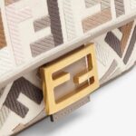 FENDI Hot Classic Baguette - 图片 4
