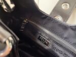 Prada Nylon and leather splice Underarm bag black 1BA381 size: 22.5cm - 图片 7