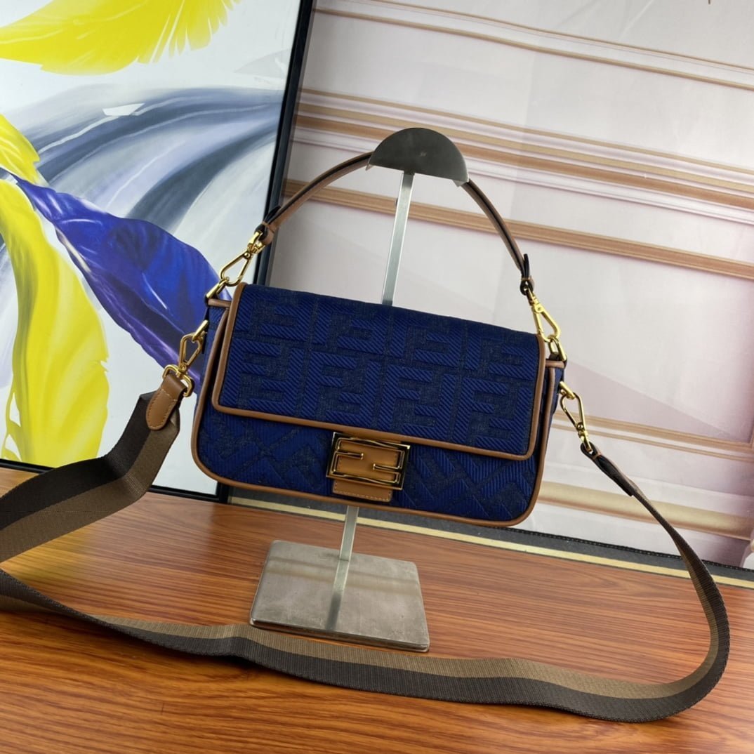 i1682175407_703_0.jpg FENDI Baguette F embroidery Dark Blue shoulderbag F2029 Size: 26*5*15CM - 图片 1
