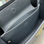Prada Cross cut cowhide shoulder bag blue 2756# size: 34*26*16cm - 图片 4