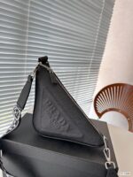 Prada Triangle bag 23899 size: 28*14cm - 图片 5