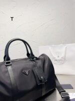 Prada travel bag size: 43*25cm - 图片 2