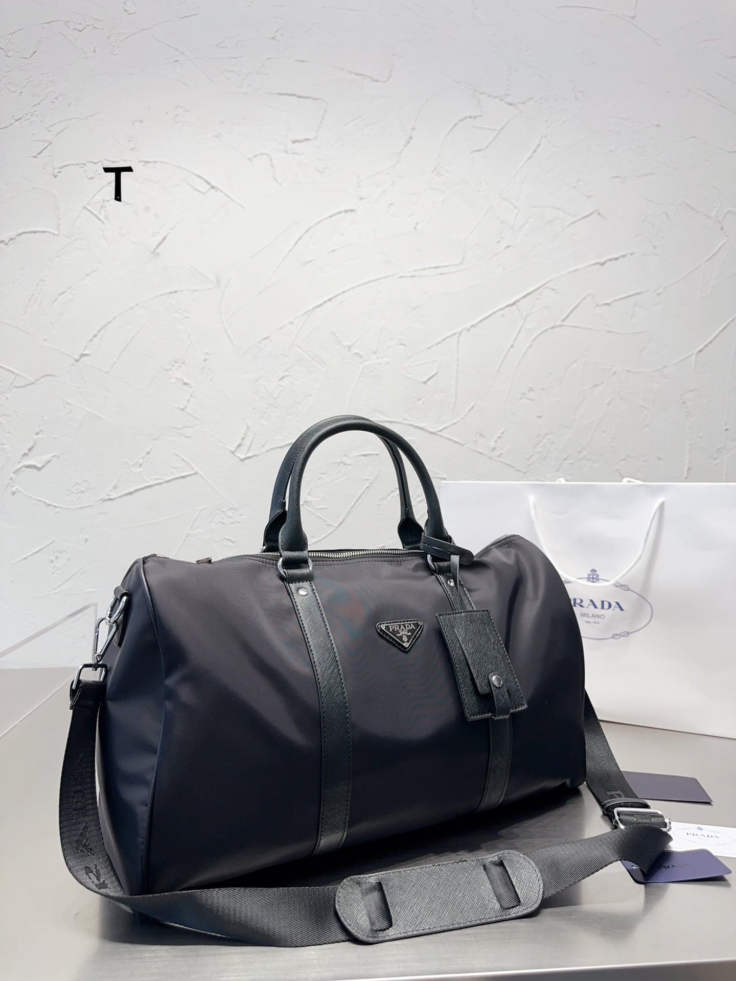 i1695215719_5947_0.jpg Prada travel bag size: 43*25cm - 图片 1