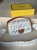 Fendi size：26*16cm - 图片 9