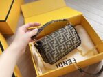 fendi   size：19*12cm - 图片 4