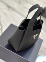 Prada Litchi print calf mini Picotin bag size:15.5*18*10cm - 图片 6