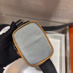 Prada Nylon clamshell handbag 2vd768b size: 32*24*12cm - 图片 6